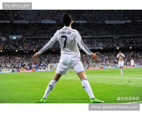 本泽马进攻效率与战术适配性是否拖累皇马