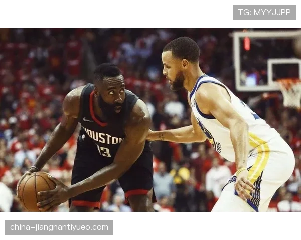 帕里什挡拆拉开空间提升火箭内线得分效率